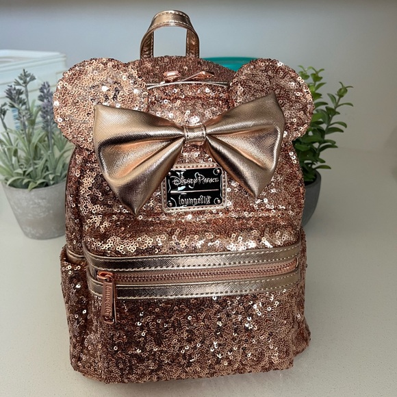 New with tags Disney loungefly rose gold mini backpack - Picture 1 of 10